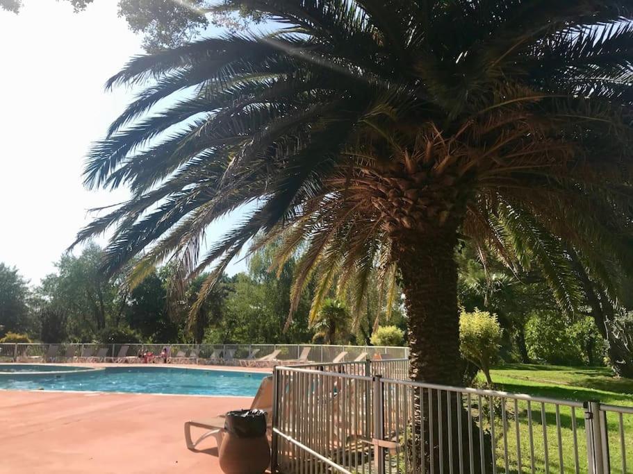 Appart Cosy Green, Ocean, Golf, Piscine, Wifi Мольетс-е-Маа Екстериор снимка